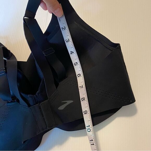 Brooks running Dare Underwire High impact Support Adjustable Sports Bra 32D - Picture 7 of 13